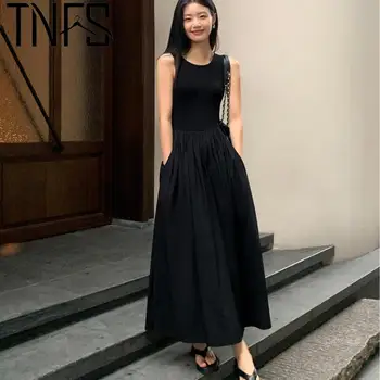 yuerwang Ženske obleke 2023 Pomlad Poletje Temperament brez Rokavov Visoko Pasu Velike Robom Črno Belo Obleko Modi Vse Tekme Nova